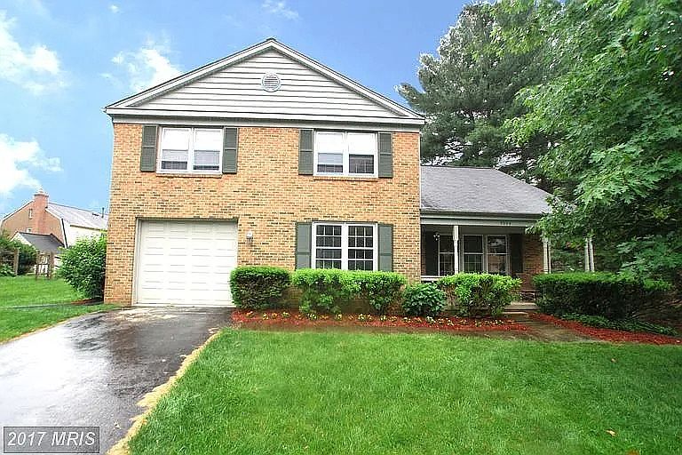 1st image of 9304 Ironhorse Ln