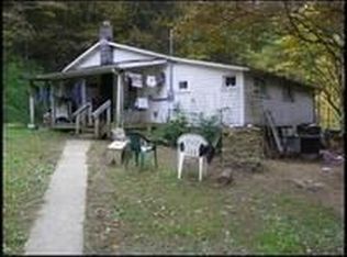 305 Windrock Rd, Oliver Springs, TN 37840