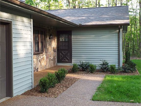 4th image of 105 Hillindale Dr