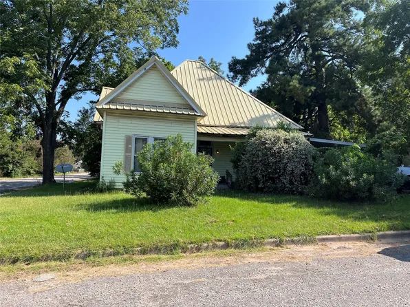 401 Cypress St, Teague, TX 75860