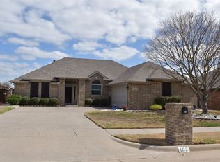 102 Monarch Ct, Waxahachie, TX