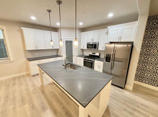 374 S Willow Leaf Rd, American Fork, UT 84003