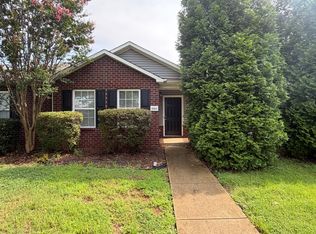 3660 Blaze Dr, Murfreesboro, TN 37128