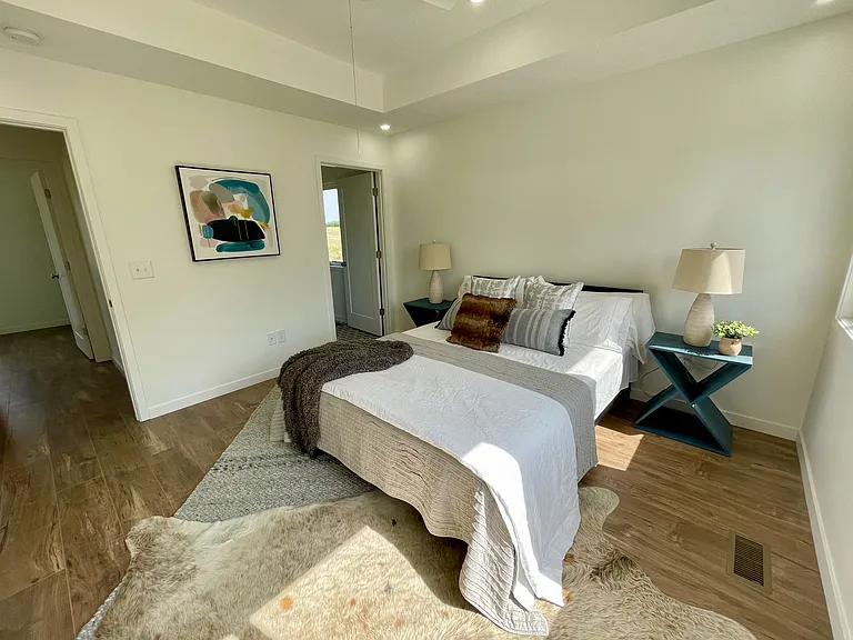 13680 Rosewood Rd NE #13680A — Photo 7