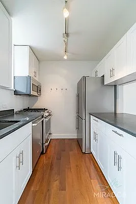 Rented by Mirador Real Estate | media 2