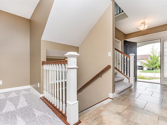 3rd image of 7006 N Ironwood Dr