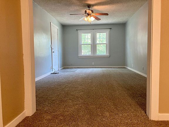 3rd image of 112 N Main St