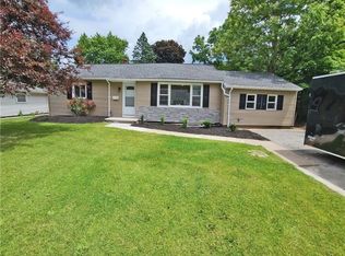 173 Bayberry Ln, Rochester, NY 14616