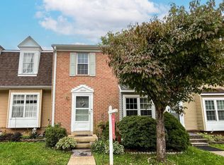 19043 Cherry Bend Dr, Germantown, MD 20874