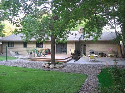 Complete remodled Rambler, Huge fenced back yard. agregate patio and new deck.