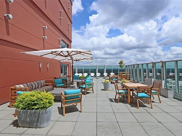 4561 Olde Perimeter Way NE #1607 — Photo 32