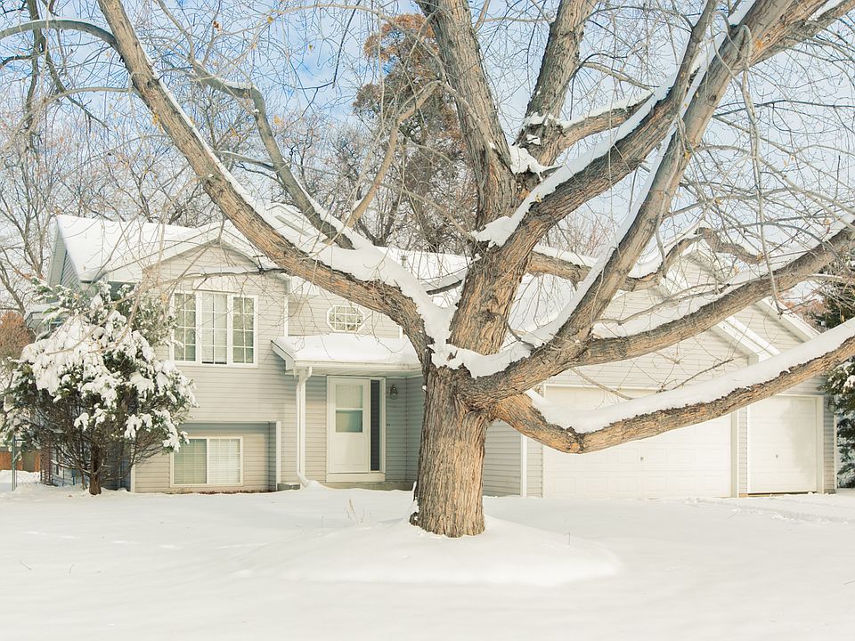 1st image of 3727 227th Ave NW