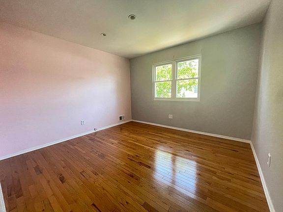 2nd image of 57 Sandalwood Dr Floor 2