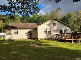 12690 Chicken Farm Rd, Shoals, IN 47581
