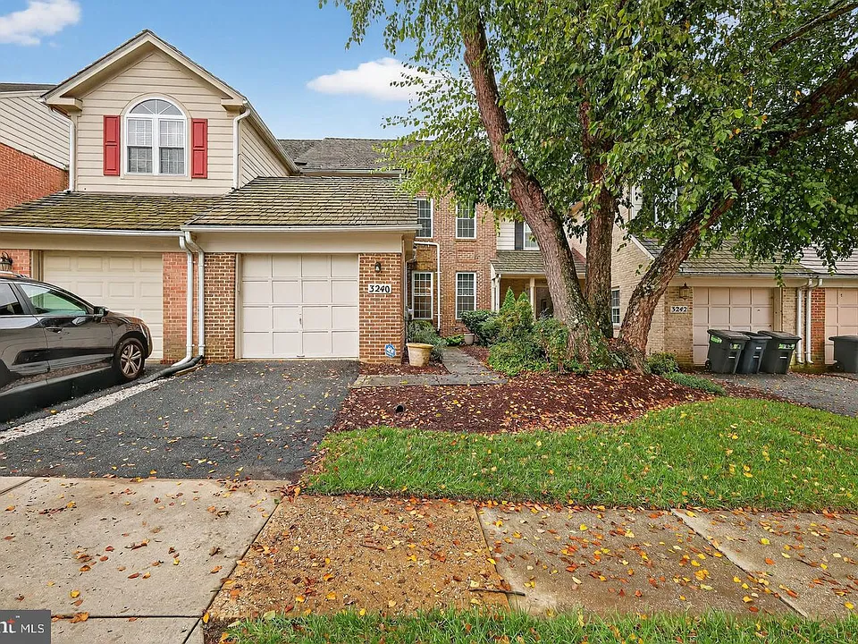 3240 Spriggs Request Way