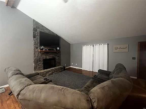 5th image of 10591 Highway T