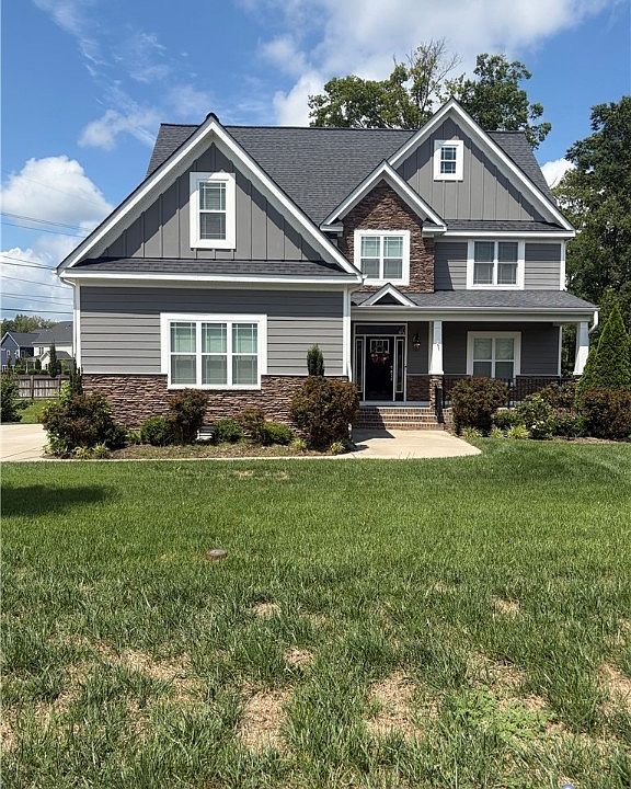 1st image of 12146 Elnora Lane Gln