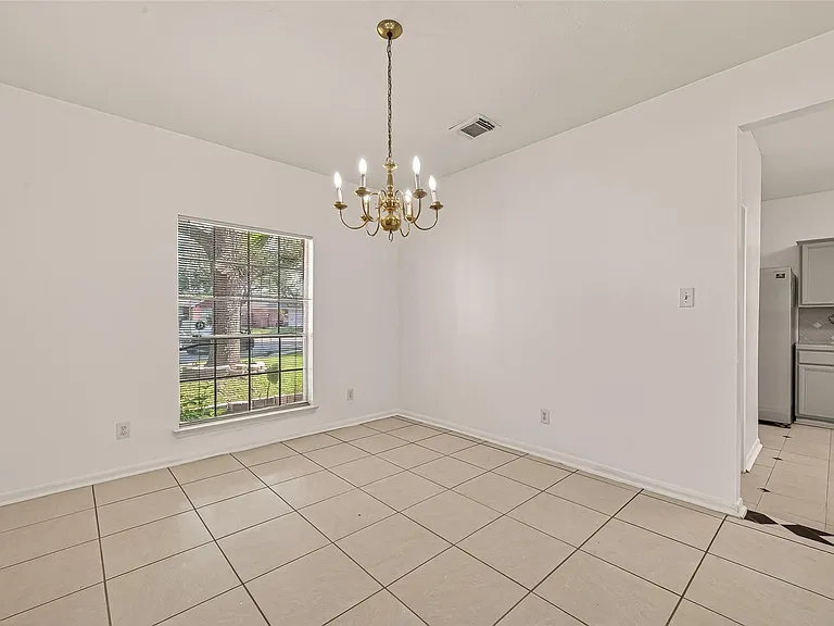 16315 April Ridge Dr — Photo 6