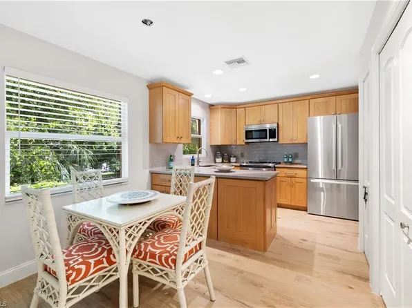 3200 Binnacle DR #C3, NAPLES, FL 34103