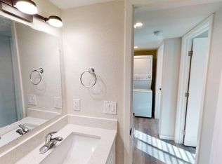 1545 W Denton Ln #105, Phoenix, AZ 85015