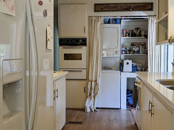 3rd image of 26350 Delano Dr APT 100