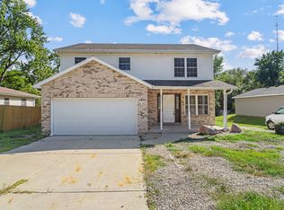 412 Bruce Rd, Lockport, IL 60441