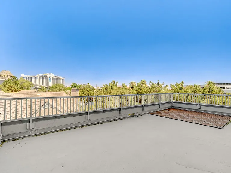 360 E Desert Inn Rd #402 — Photo 30