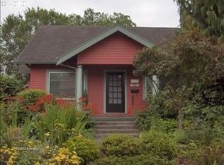 3328 NE Tillamook St, Portland, OR 97212
