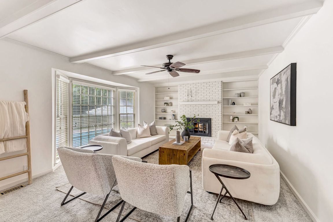 next background image