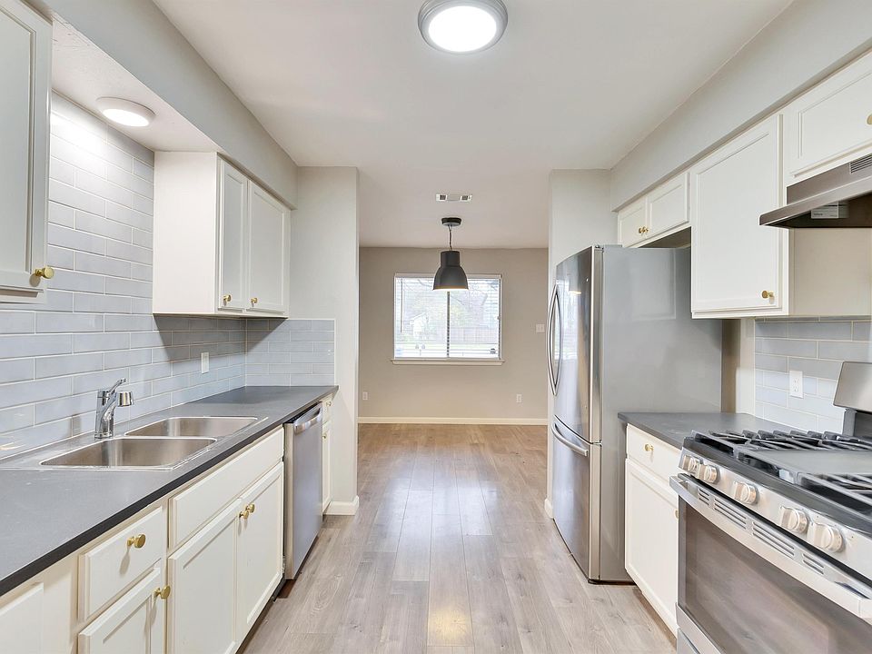 1st image of 2203 E Stassney Ln #A