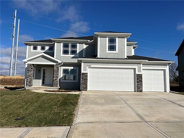1st image of 4504 NE 88th St