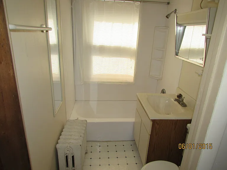 410 N Butler St — Photo 8