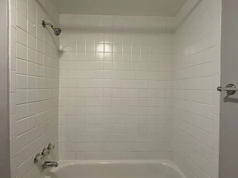 For Rent: Historic Charm at 2300 Eutaw Place Your Urban Retreat Awaits! — Photo 15
