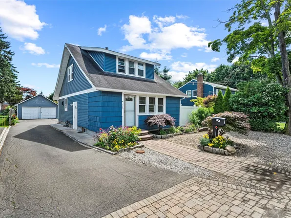 39 E 14th Street, Huntington, NY 11746