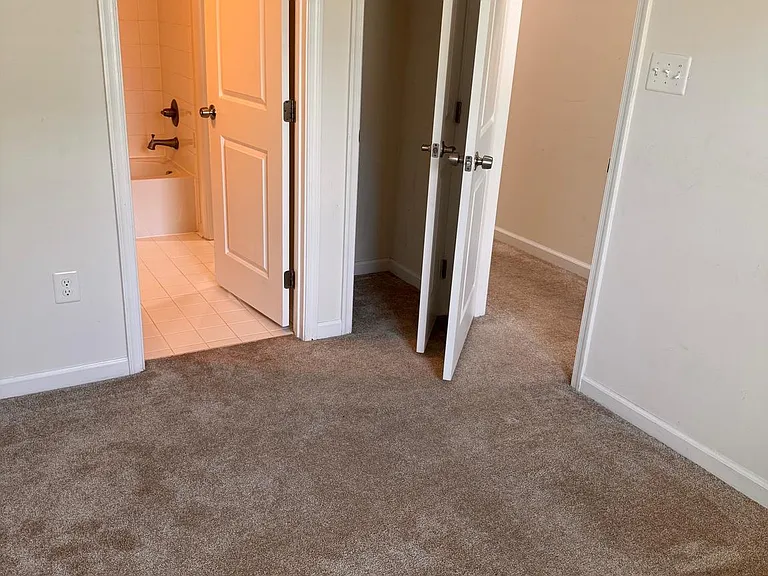624 Ravenwood Dr — Photo 25