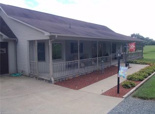 1123 Gene Martin Rd, Walnut Cove, NC 27052