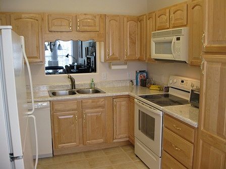 2nd image of 220 Windsong Ln