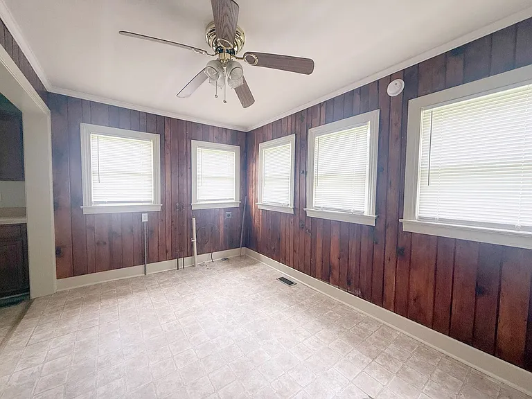 435 Lusk Ave — Photo 13