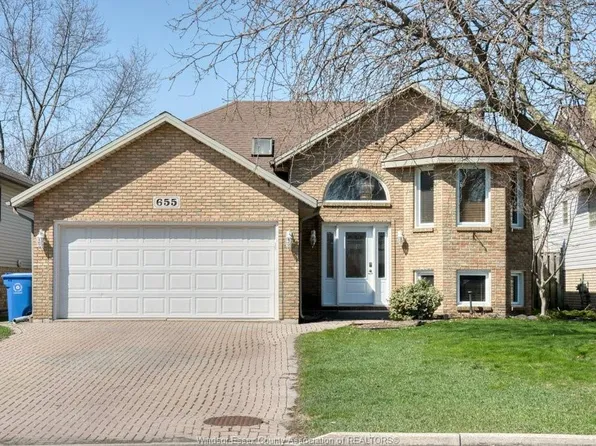 655 Michael Dr, Tecumseh, ON N8N 4N2