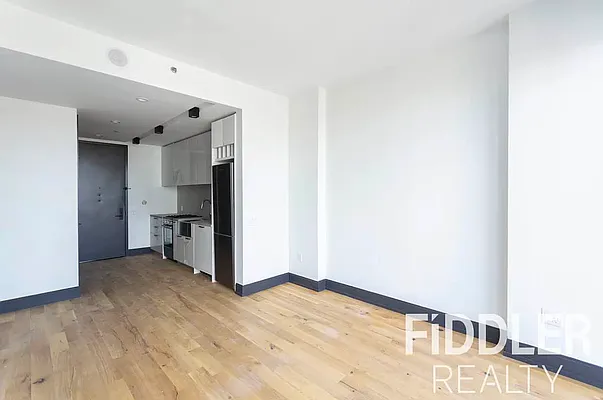 Rented by The KCI Group | media 37