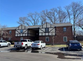 1056 Cedargate Dr, Saint Louis, MO