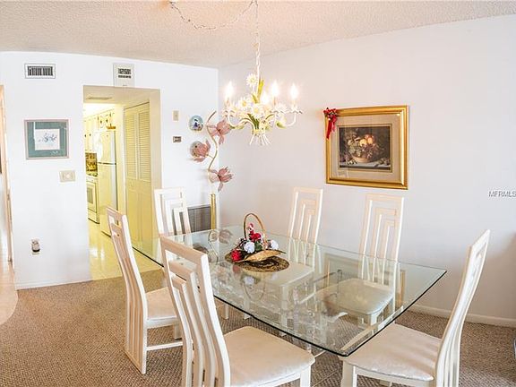 3rd image of 5980 Shore Blvd S APT 507