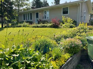 20 Avonlea Dr, Charlottetown, PE C1C 1C7