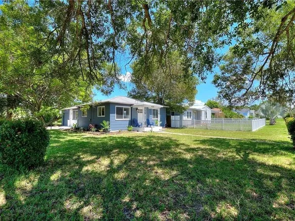 3763 Dartmouth Ave N, Saint Petersburg, FL 33713
