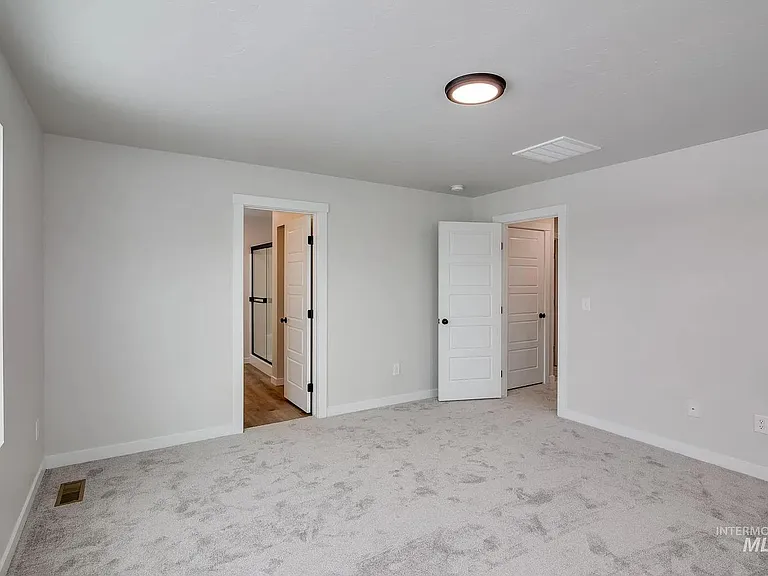 2829 E Jasmine St — Photo 10