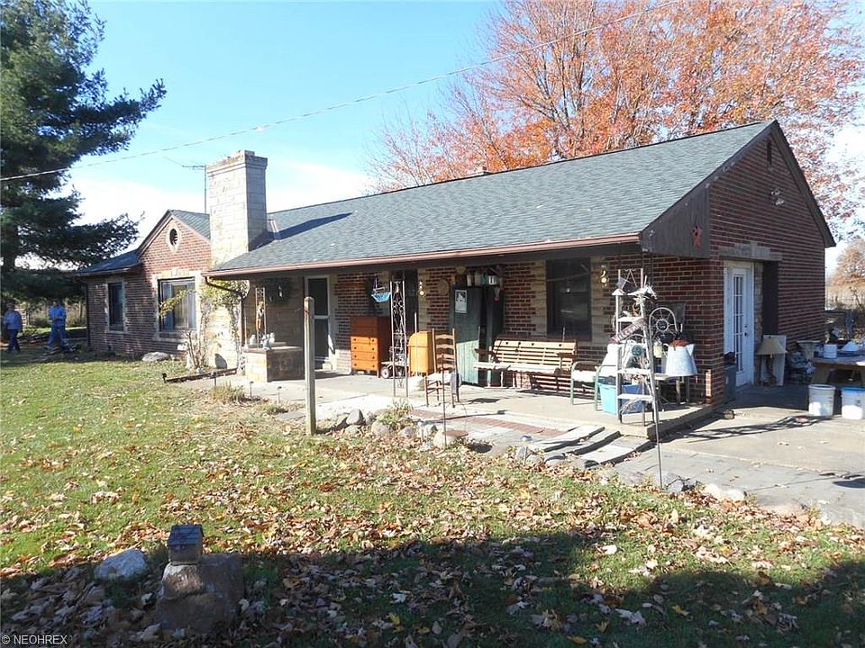 2nd image of 46776 Bursley Rd