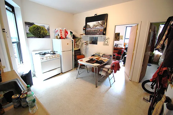 Rented by Bold New York | media 19