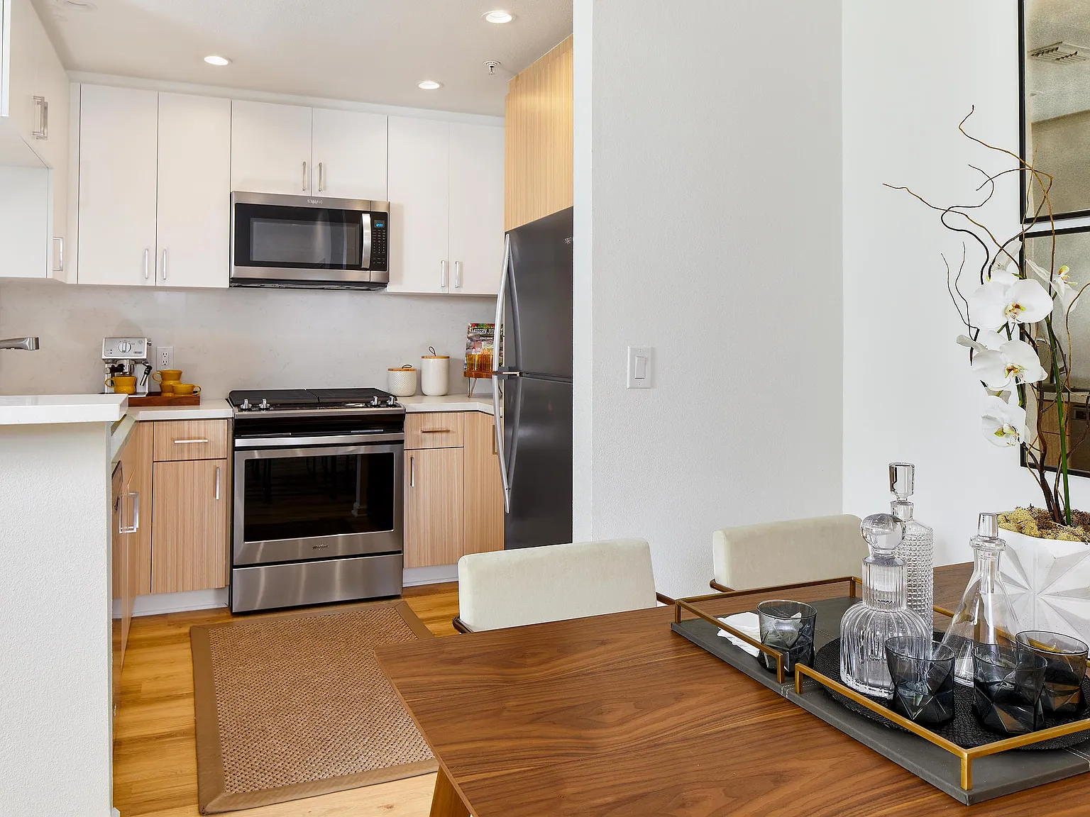 The Hamptons Apartment Homes — Photo 1