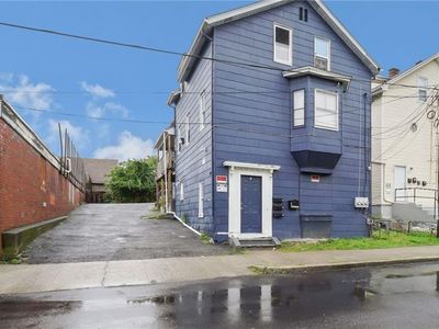 50 Jefferson Ave, Pawtucket, RI, 02860