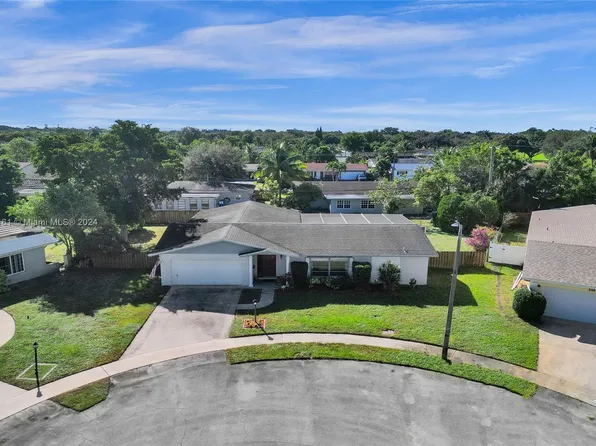 460 NW 45th Ter, Plantation, FL 33317